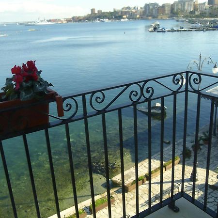 Albergo Del Sole Taranto Exterior foto