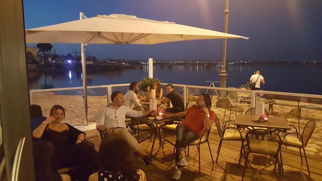 Albergo Del Sole Taranto Exterior foto
